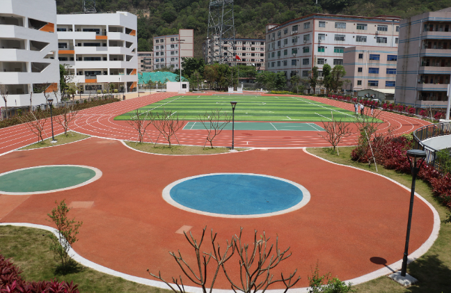  學(xué)校塑膠跑道怎么建設(shè)，有哪些要求？