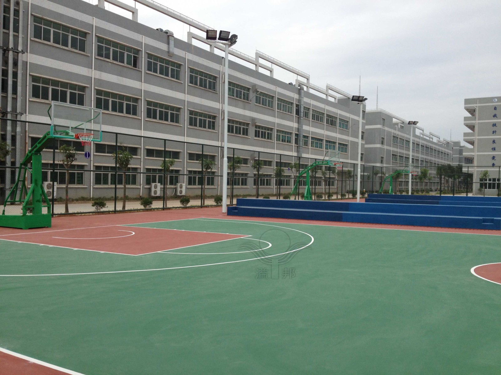 籃球場廠家